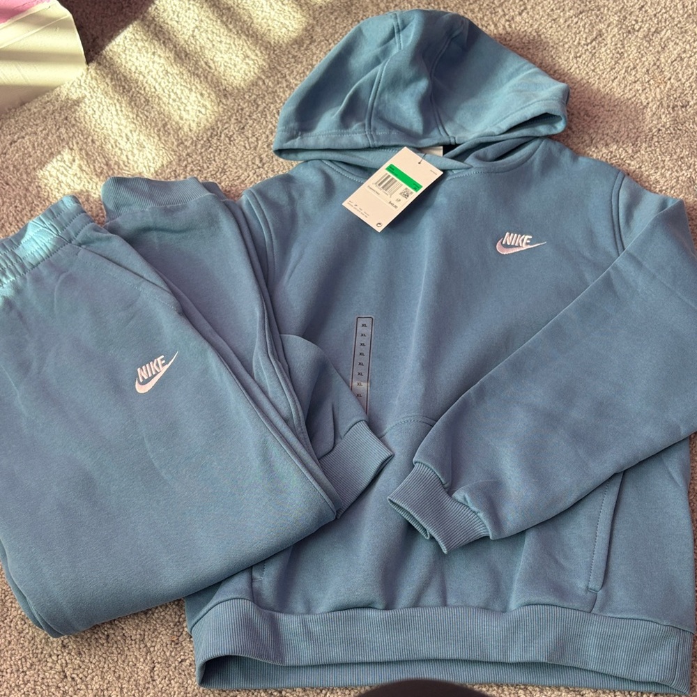 Nike Light Blue Hoodie and Sweatpants Set